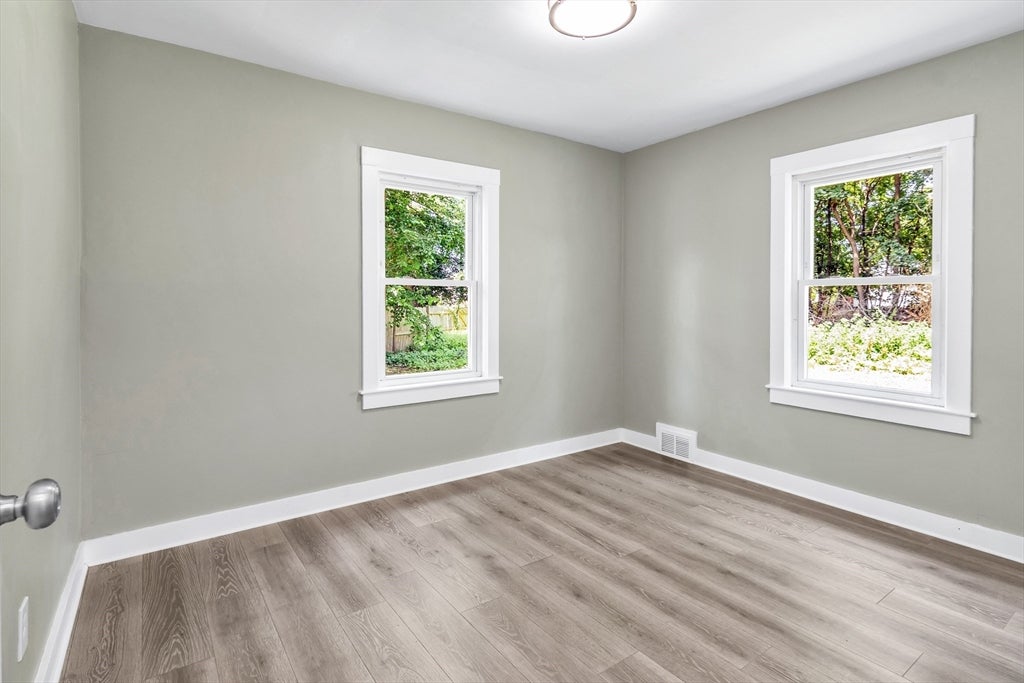 16 Beaconsfield Street, Lawrence, MA, 16 Beaconsfield Street, Lawrence, MA Photo #19