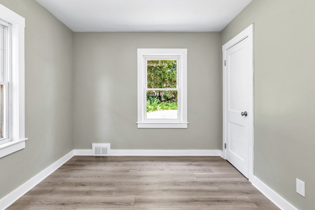 16 Beaconsfield Street, Lawrence, MA, 16 Beaconsfield Street, Lawrence, MA Photo #20