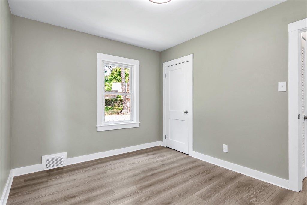 16 Beaconsfield Street, Lawrence, MA, 16 Beaconsfield Street, Lawrence, MA Photo #21