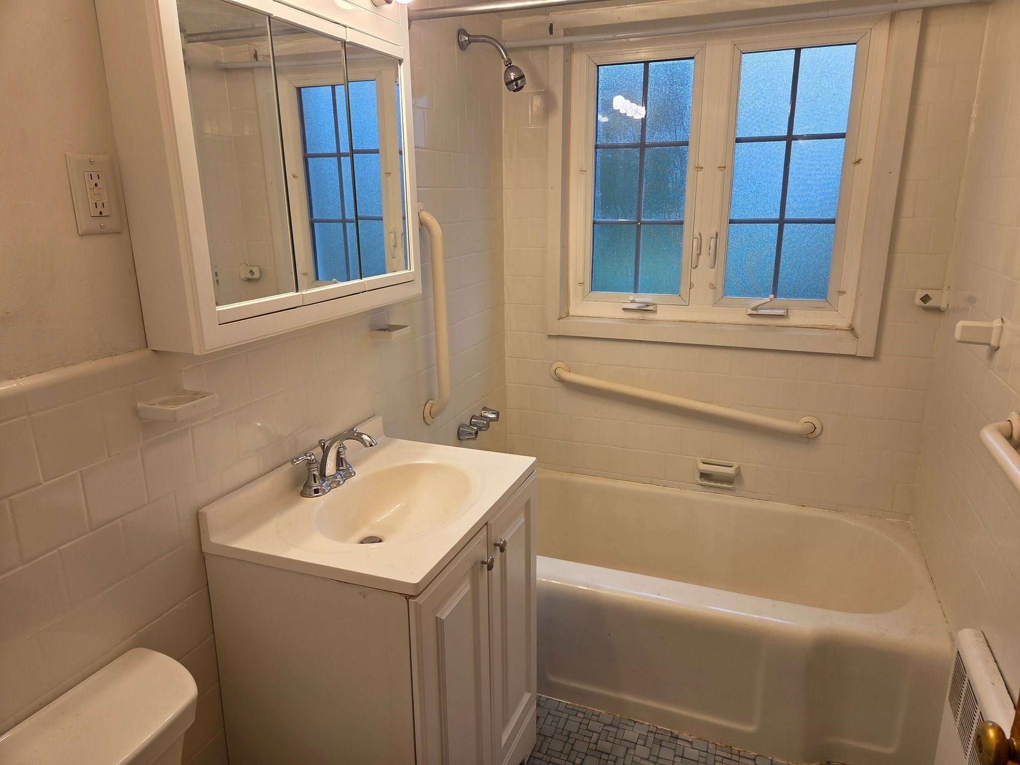 1002 Belmont St #1, Watertown, MA, 1002 Belmont St #1, Watertown, MA Photo #18