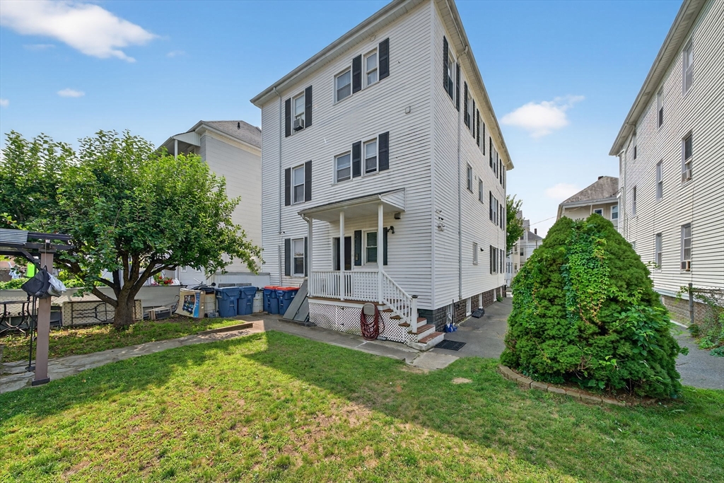 113 Eugenia St