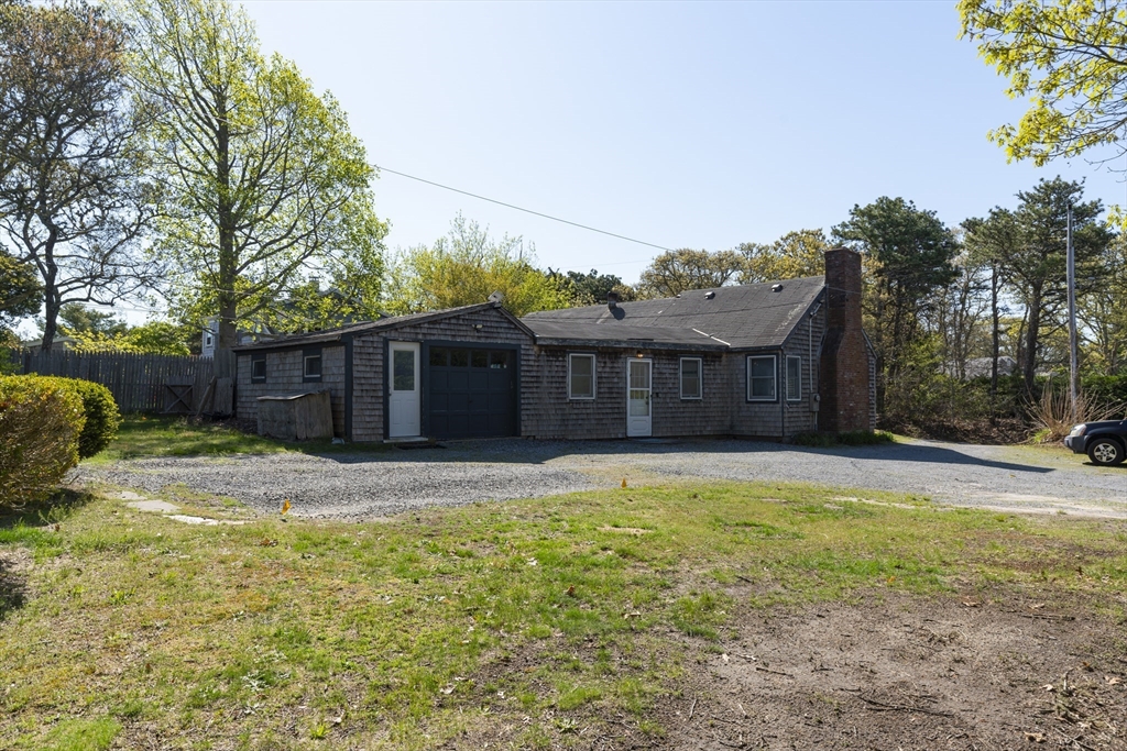 25 Crosby Ln