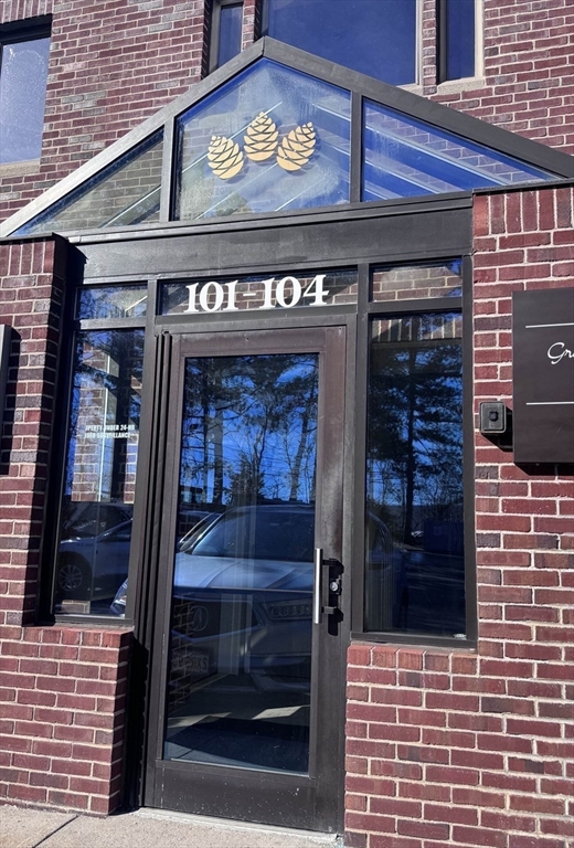 100 Conifer Hill Drive 101