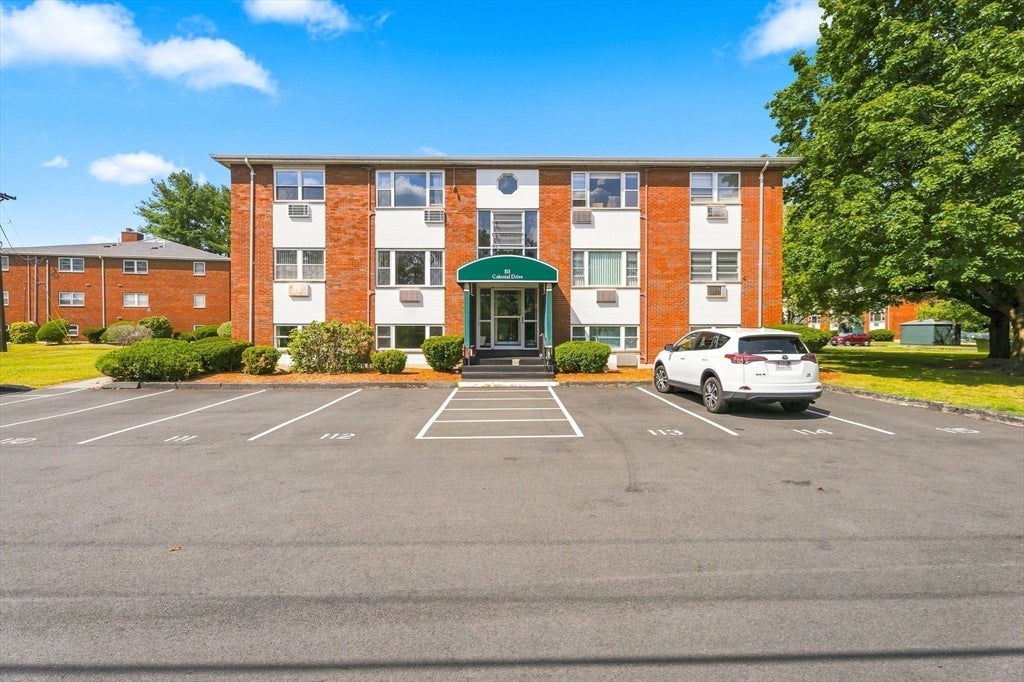 1 Colonial Dr #B1-8, Andover, MA, 1 Colonial Dr #B1-8, Andover, MA Photo #22