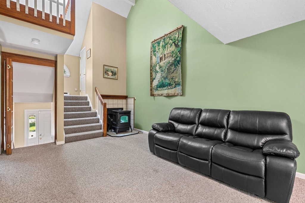 6 Melissa Ln. 6