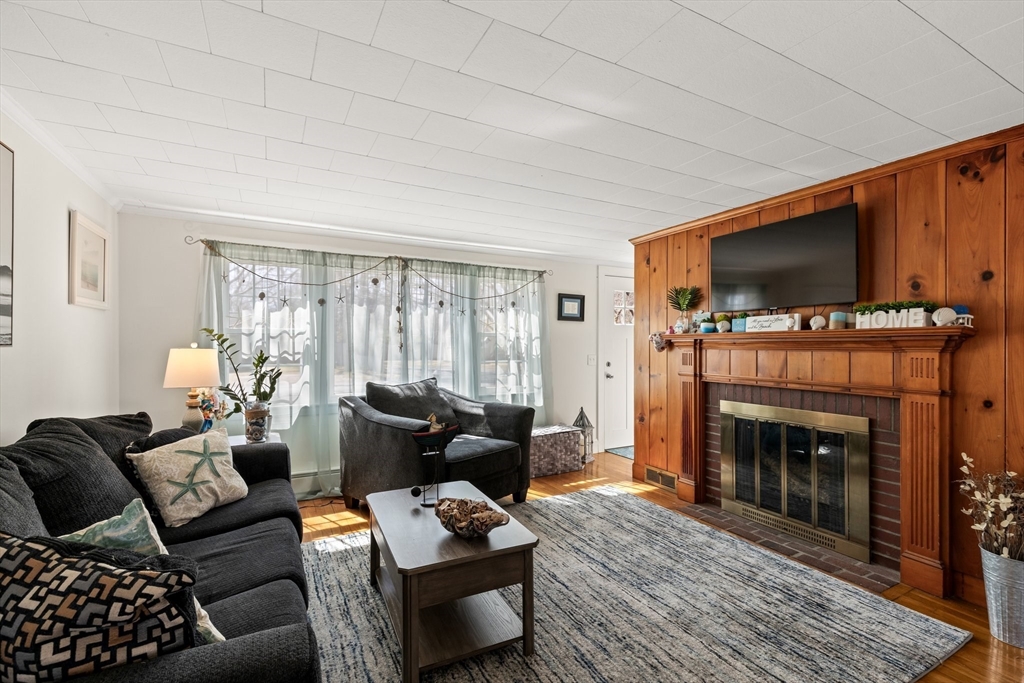 16 Samoset Road