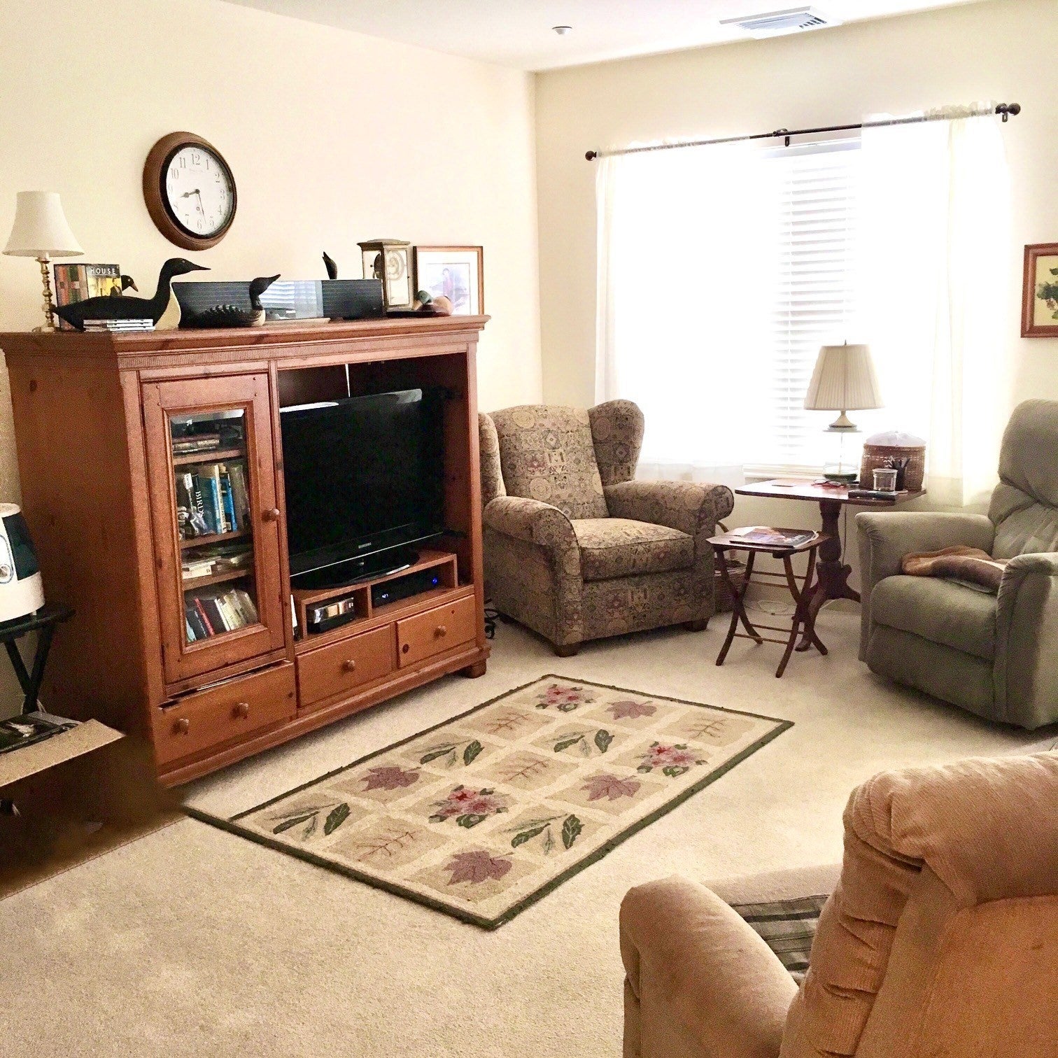 250 Main Street 204