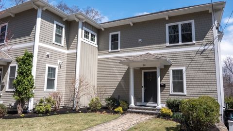 Photo of 30 Circuit Ave #30, Newton, MA 02461 (MLS # 73498794)
