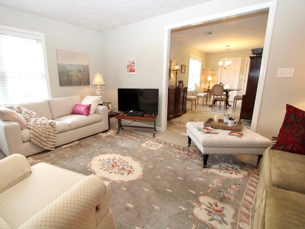 239 Union St #2, Franklin, MA, 239 Union St #2, Franklin, MA Photo #2