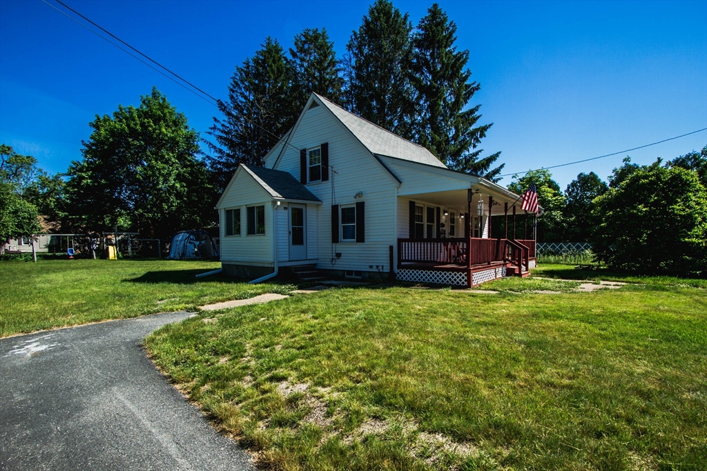 10 Pine St