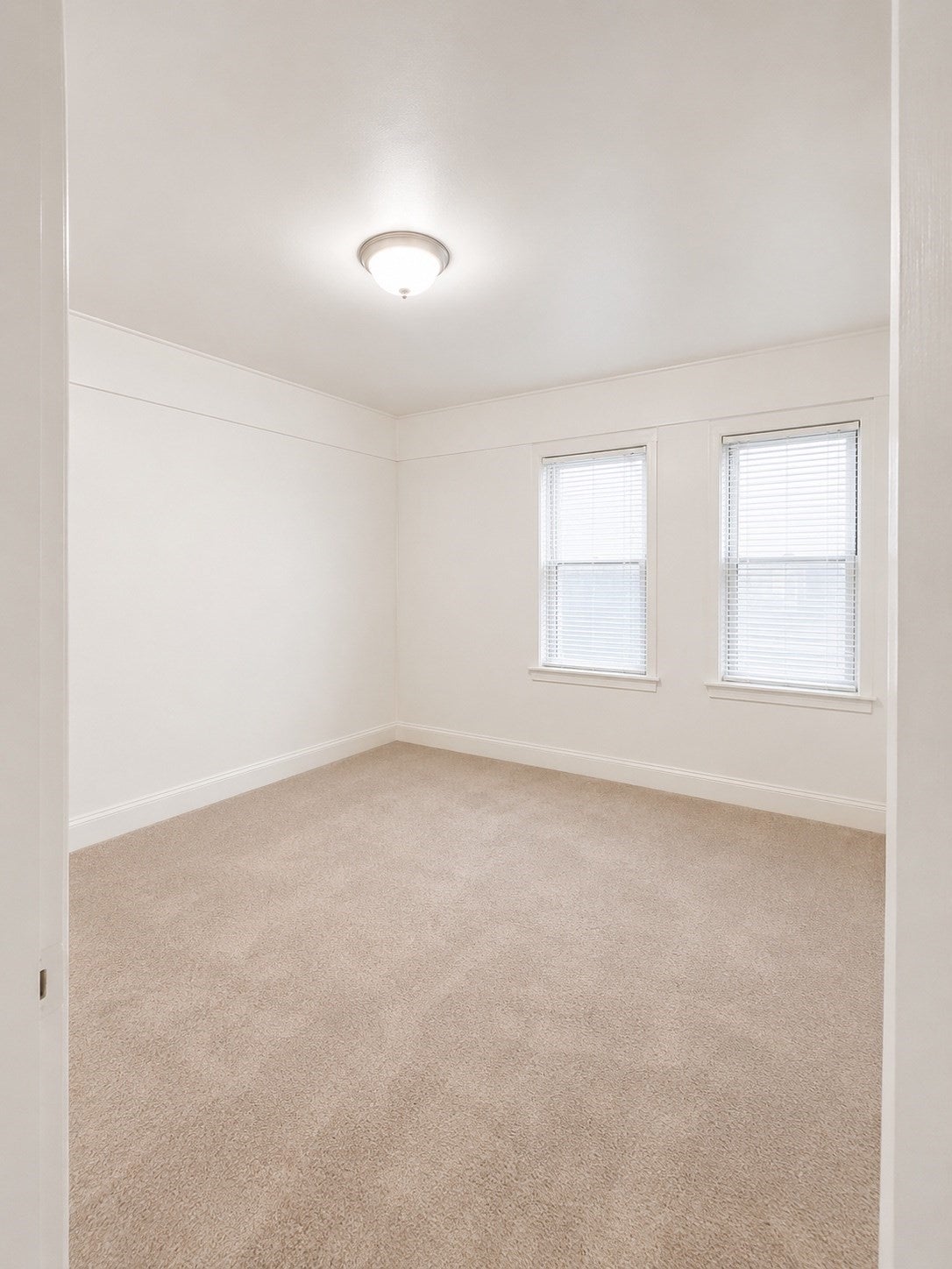 10 Yeamans St #24, Revere, MA Photo #3