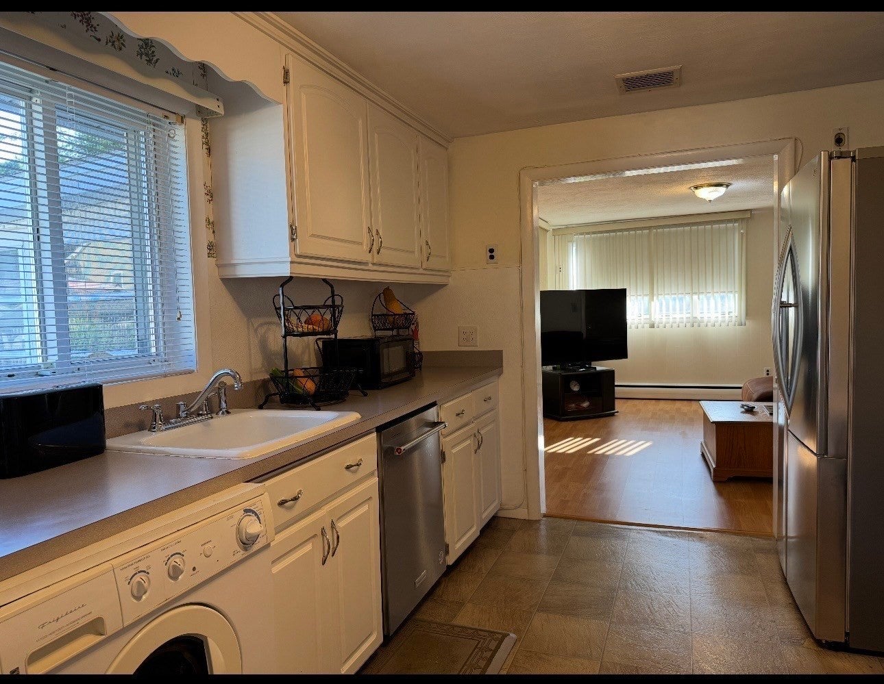 12 Reed Rd, Peabody, MA, 12 Reed Rd, Peabody, MA Photo #4