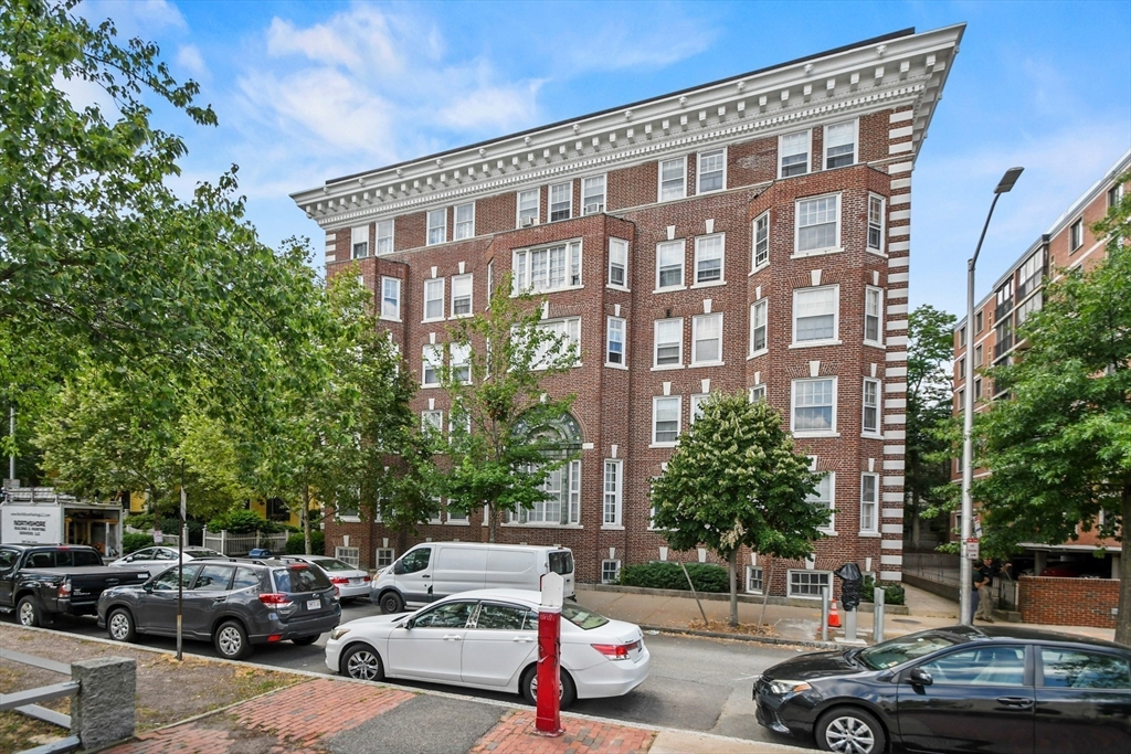 1572 Massachusetts Ave 6