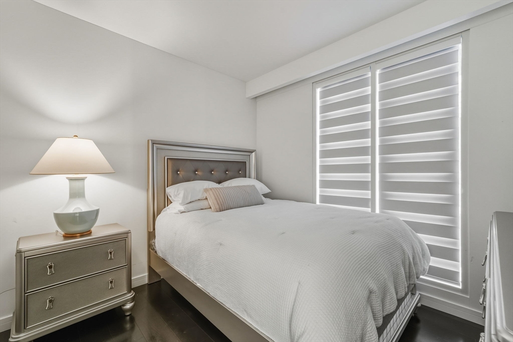 Boston, Massachusetts 02210, United States, 2 Bedrooms Bedrooms, ,3 BathroomsBathrooms,Residential,Active,249979