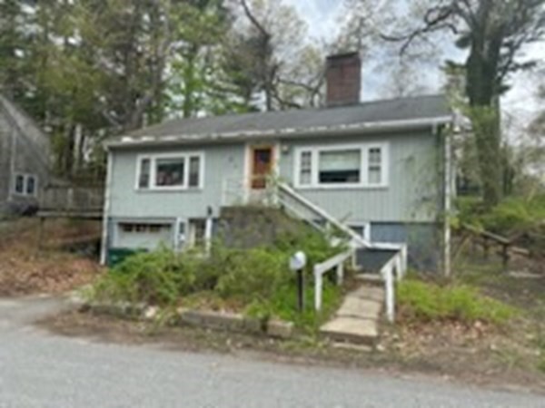 5 E Boundary Rd