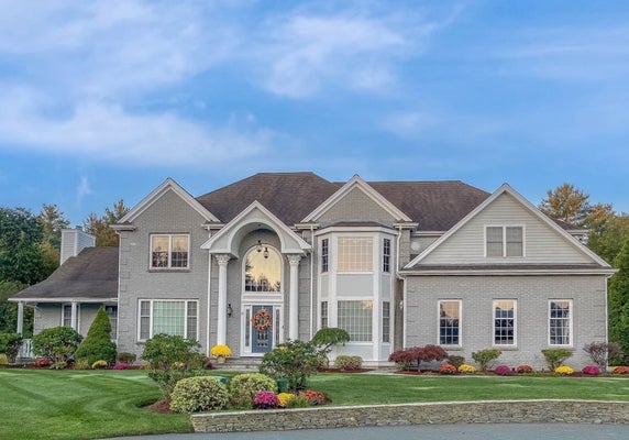 23 LULLABY LN, NORTH EASTON, MA 02356 - Image e274fa331f63c44f6facb4f37b5cdca3/1854253062