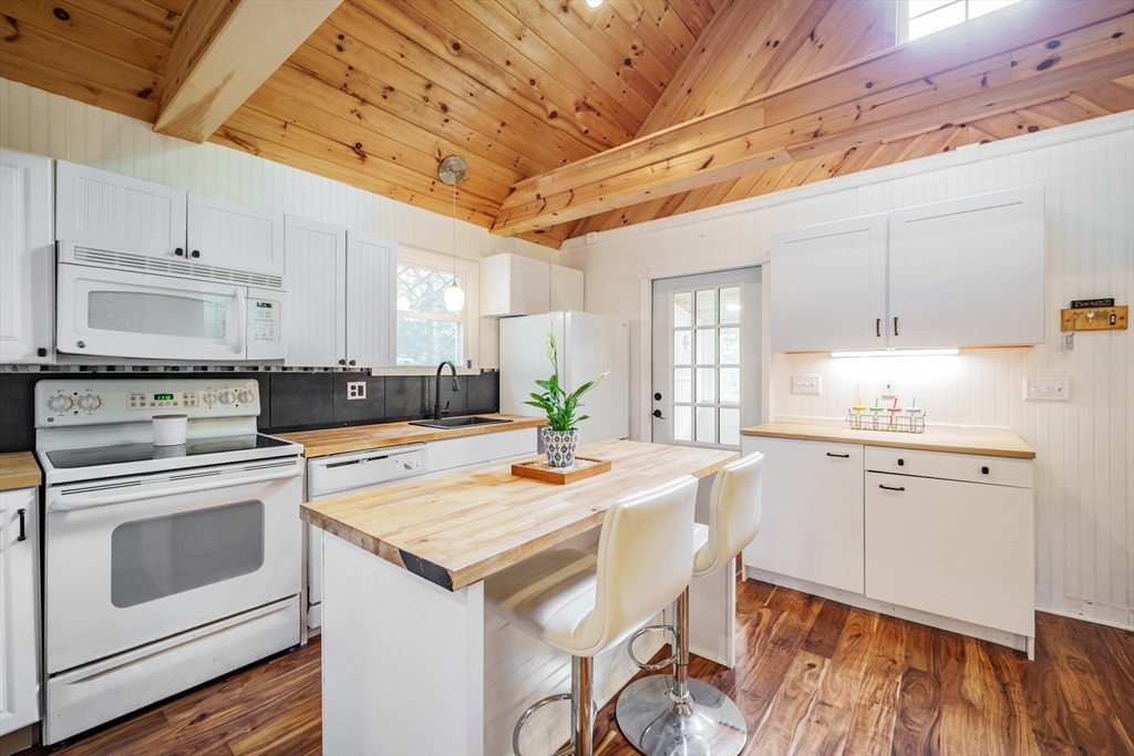 151 Excalibur Dr.