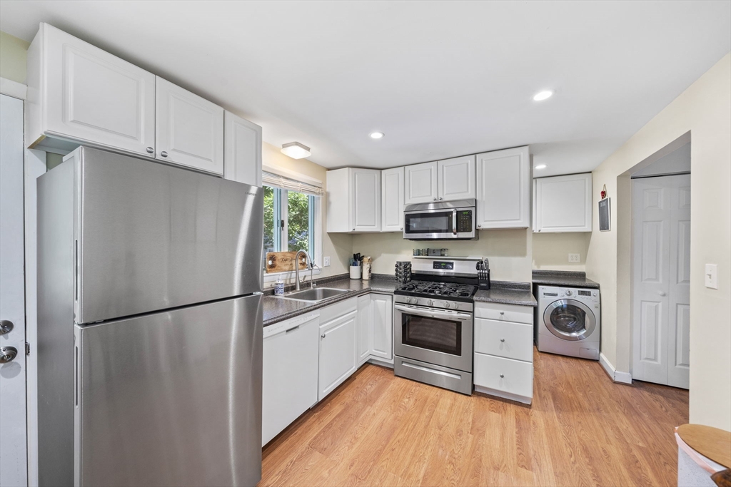 11 W Belcher Rd 6