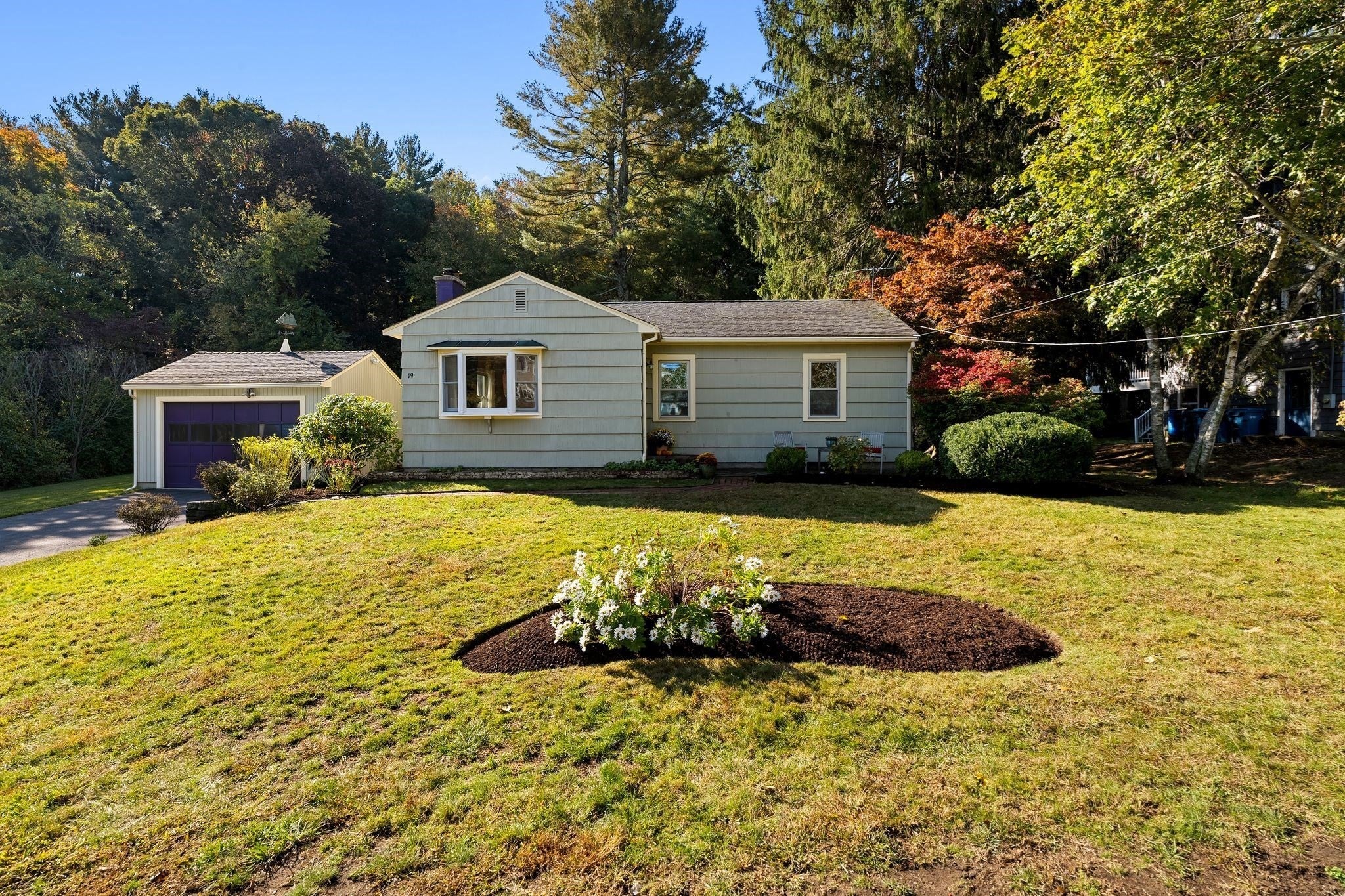 19 Autumn Cirlce Cir, Canton, MA, 19 Autumn Cirlce Cir, Canton, MA Photo #2