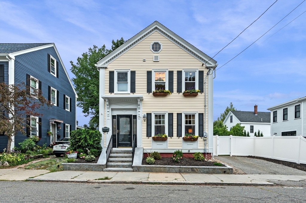 129 Prospect St