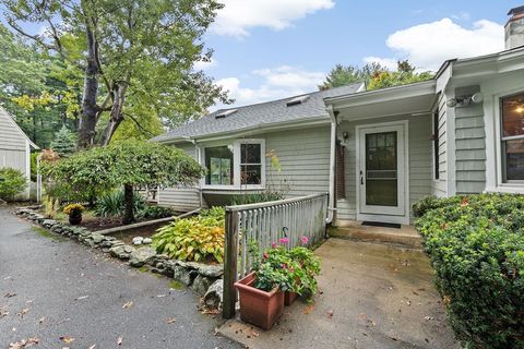 489 Flagg Street Bridgewater MA 02324