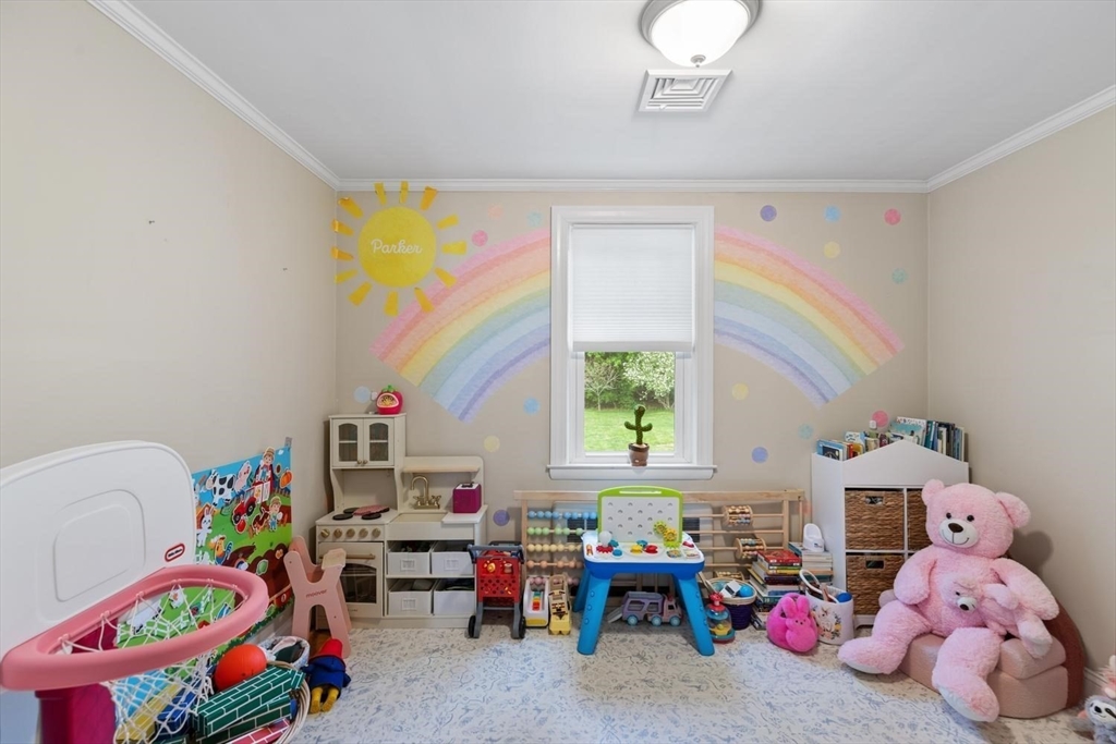 22 Ortins Rd, Hamilton, MA Photo #18