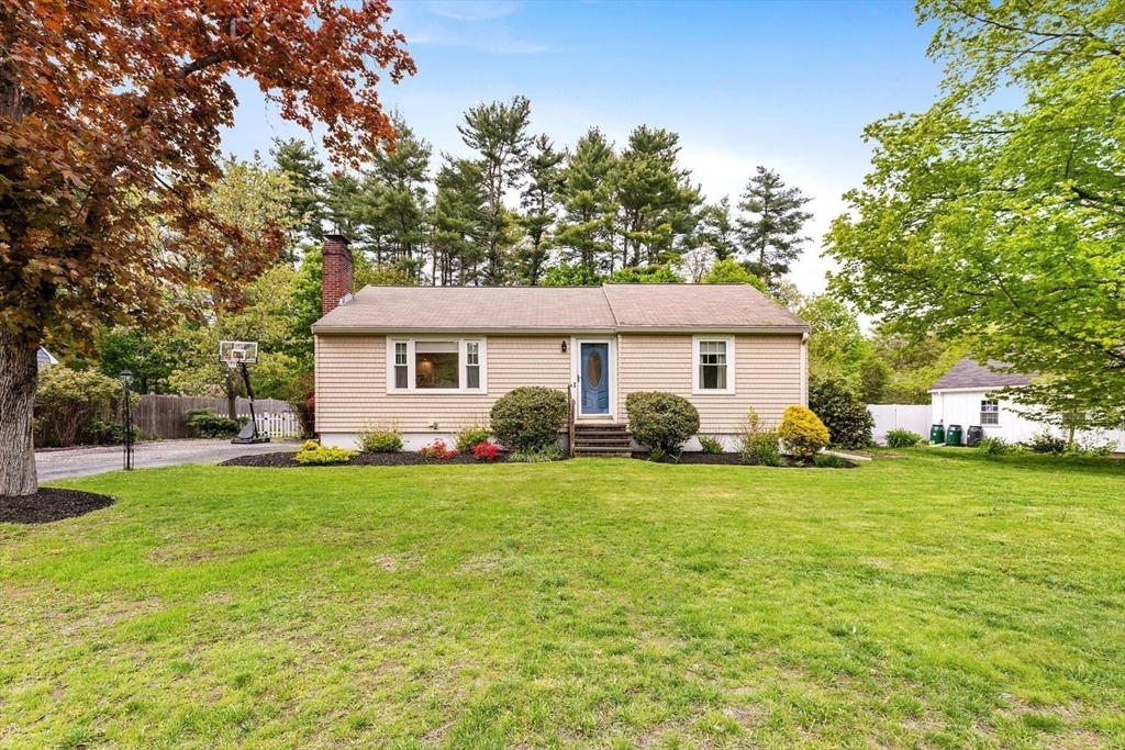 22 Ortins Rd, Hamilton, MA Photo #1