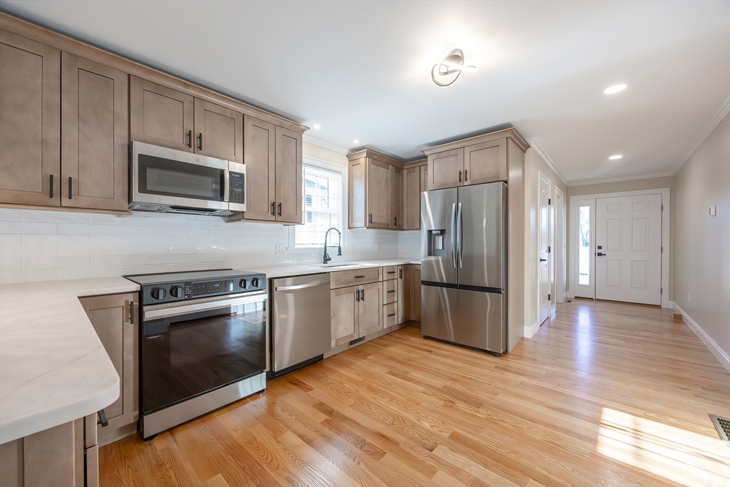 50 Pullman Ave A