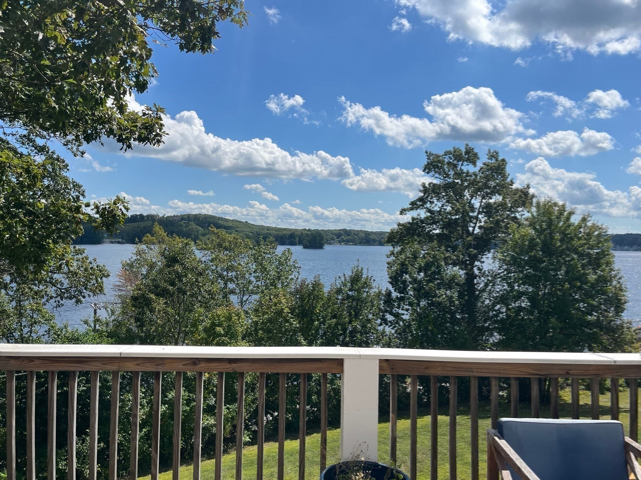 77 Chickering Rd, Spencer MA 01562