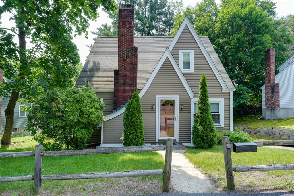 326 Rosemary Street