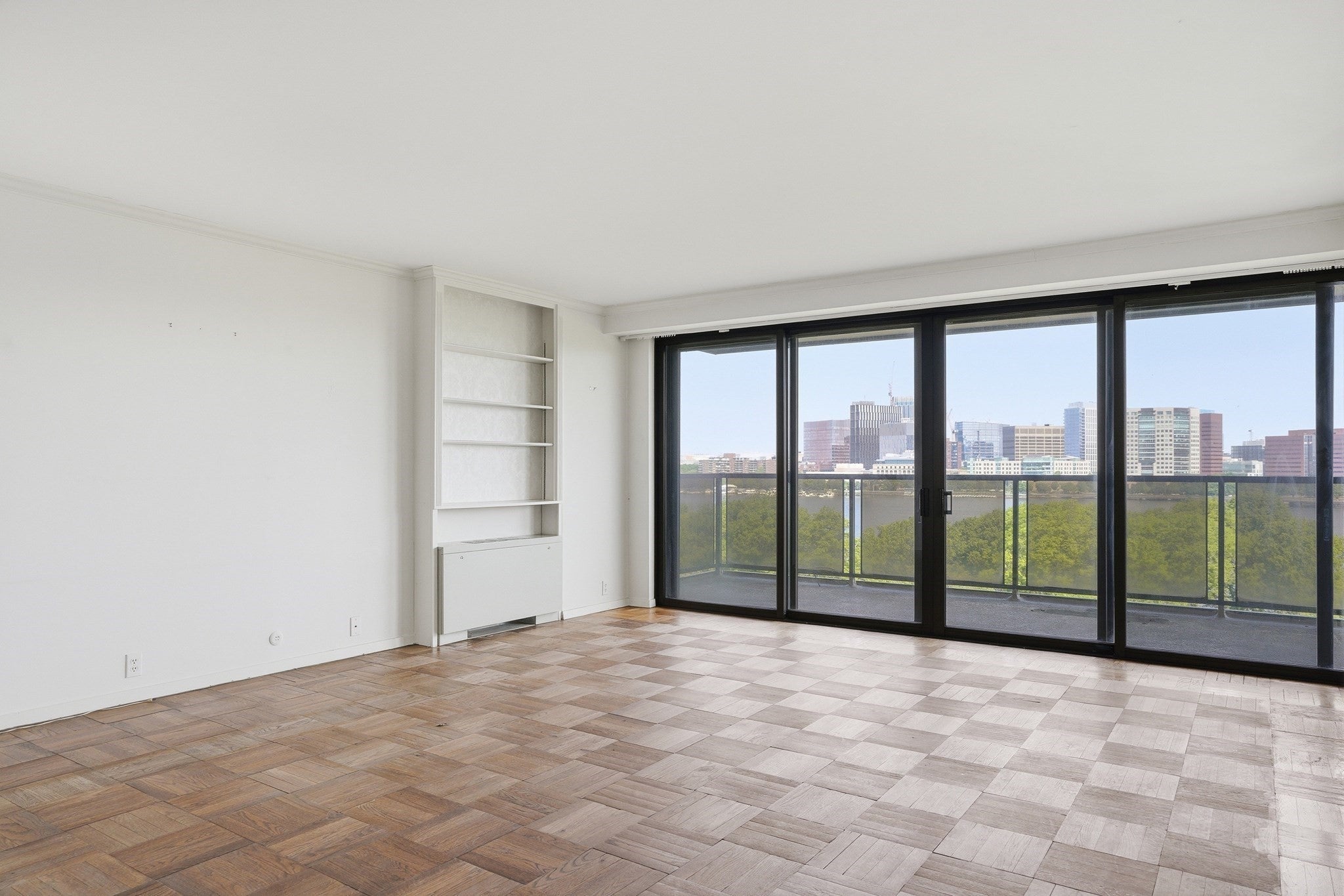 180 Beacon Street 8DE