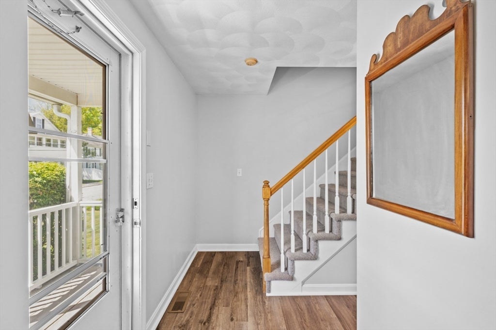 11 Fleming St