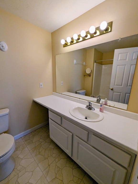 Franklin, Massachusetts 02038, United States, 3 Bedrooms Bedrooms, ,3 BathroomsBathrooms,Residential,Active,198832