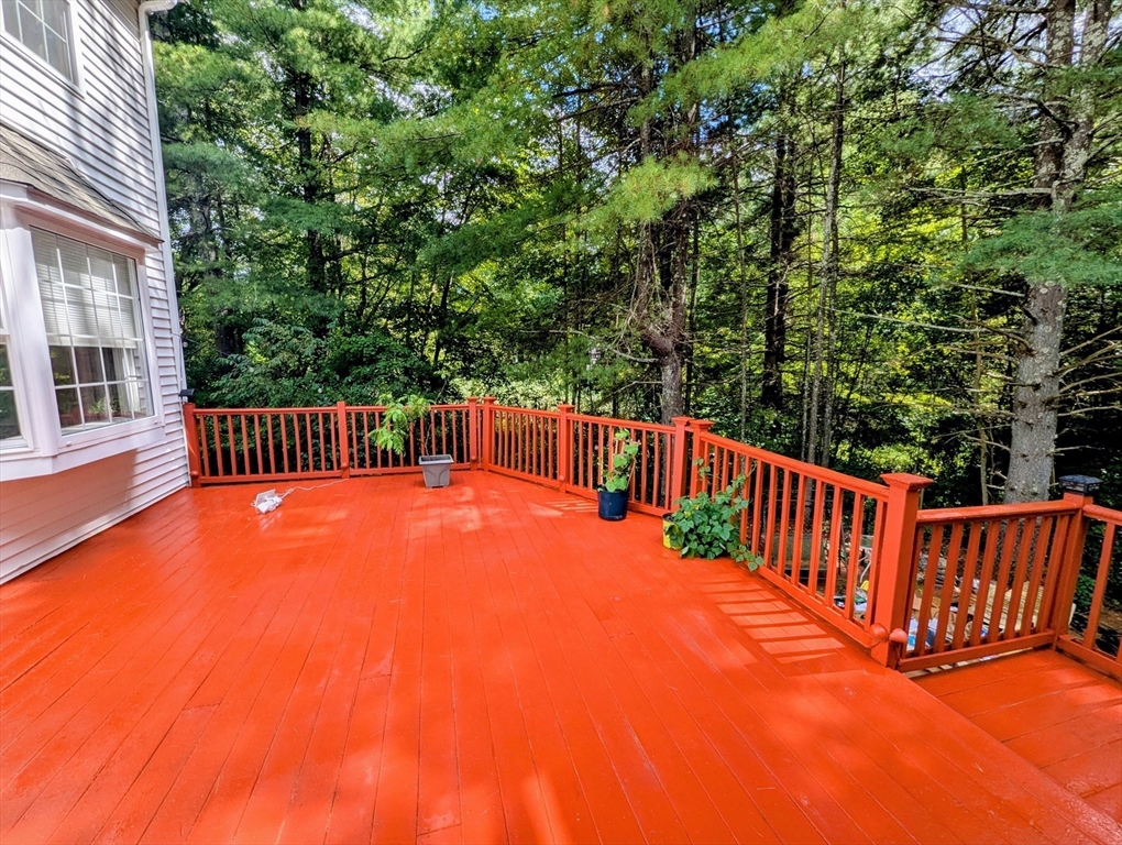 Franklin, Massachusetts 02038, United States, 3 Bedrooms Bedrooms, ,3 BathroomsBathrooms,Residential,Active,198832