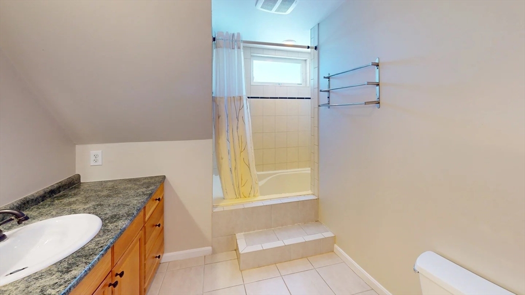 7 Harriet Ave #7, Belmont, MA Photo #14