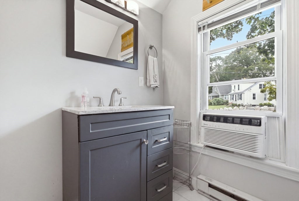 114 Clinton Rd, Weymouth, MA Photo #24