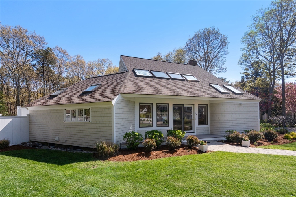 26 Driftwood Cir