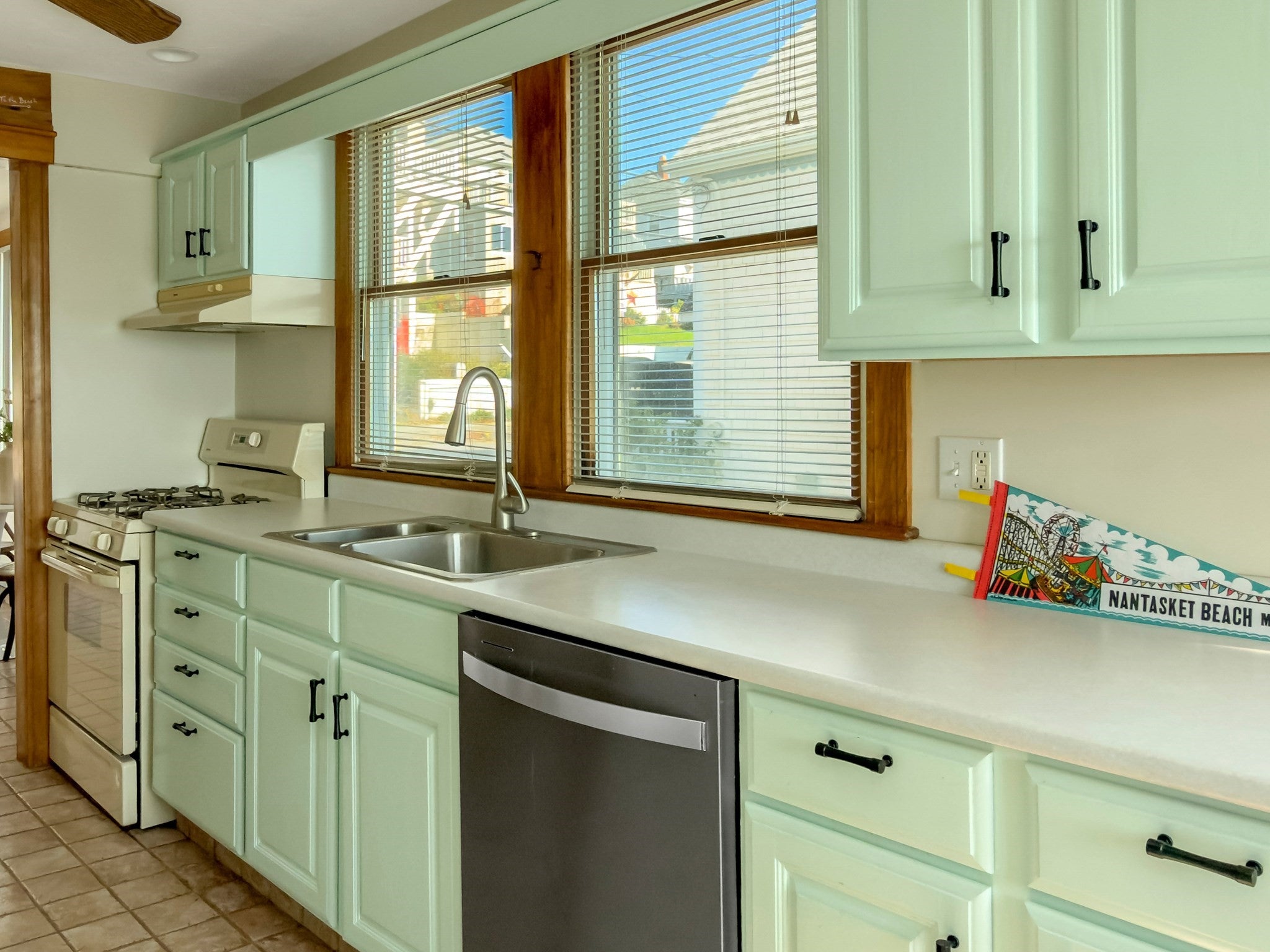 29A Bay St, Hull, MA, 29A Bay St, Hull, MA Photo #16