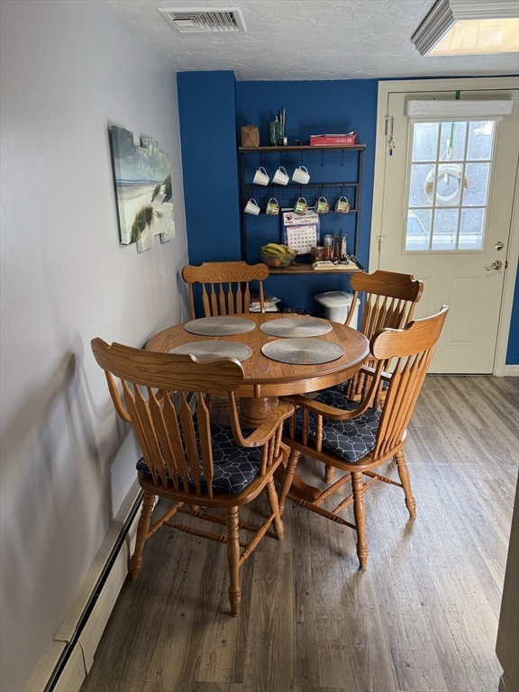 60 Broadway St 4
