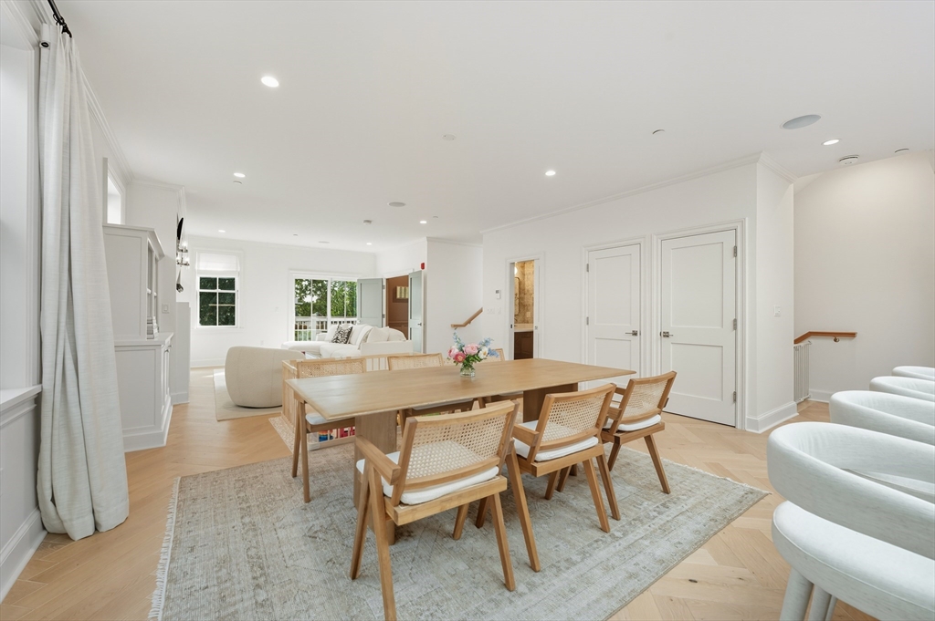617 East 7th Street 3