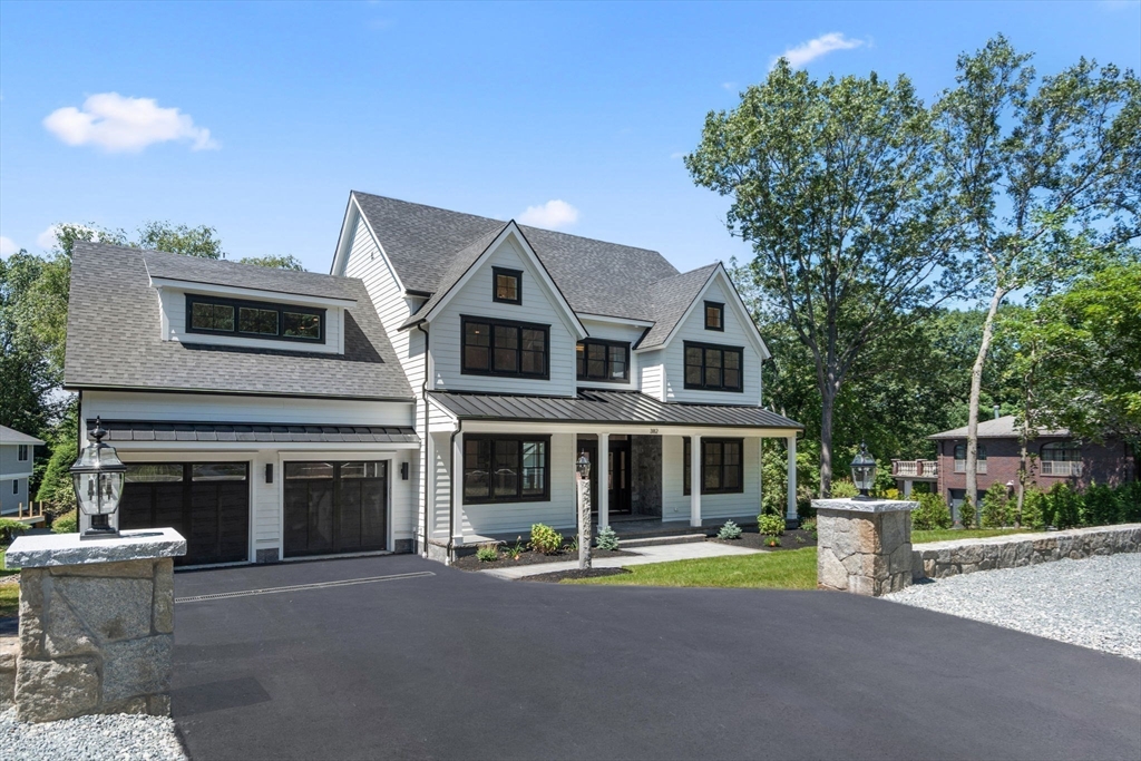 382 S Border Rd