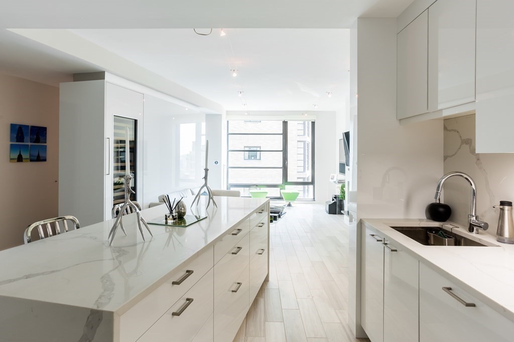 580 Washington St 1214