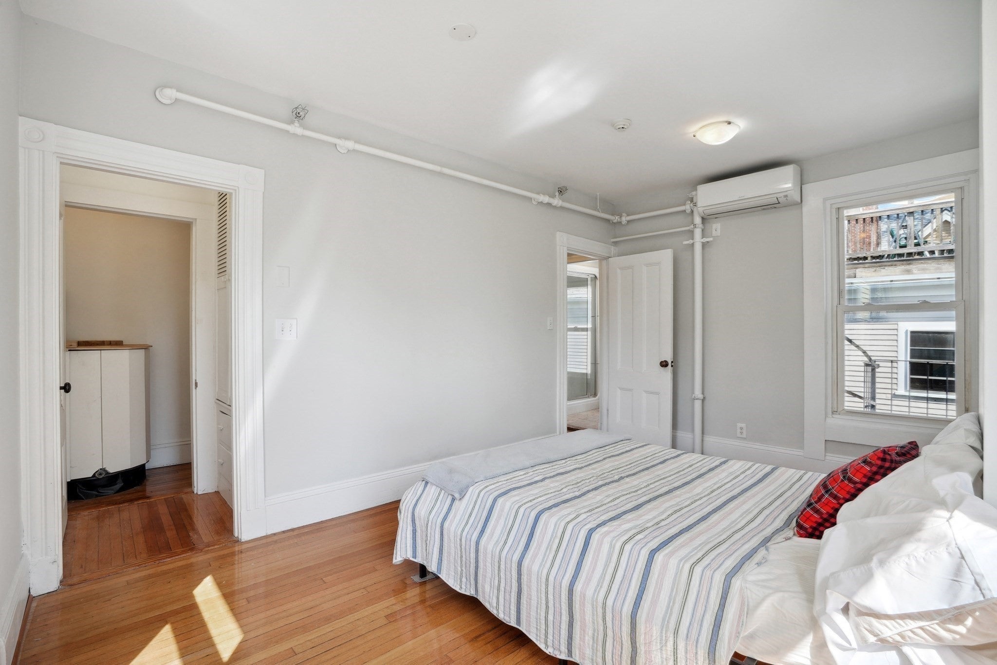 9 Kidder Ave #2, Somerville, MA Photo #17