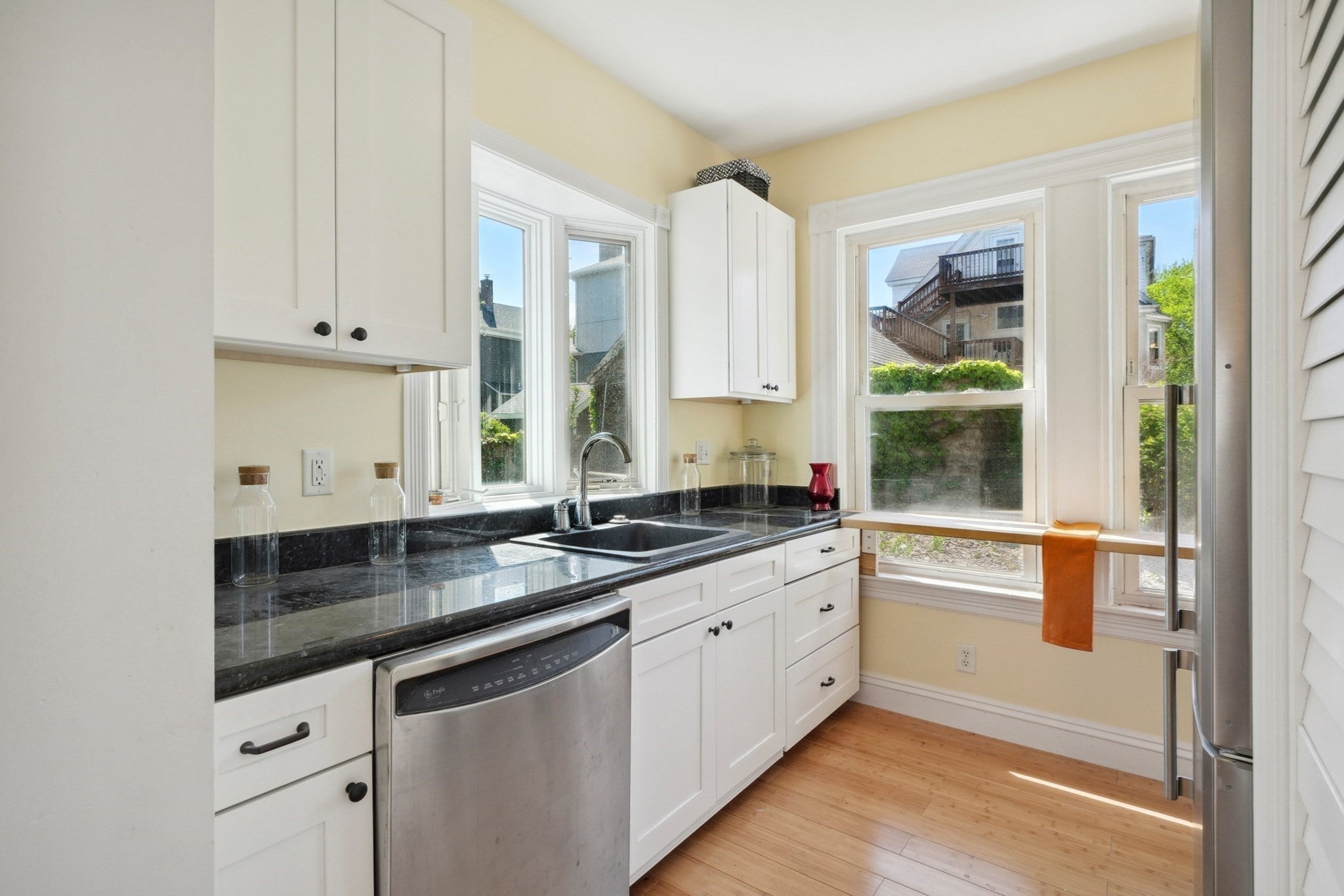 9 Kidder Ave #2, Somerville, MA Photo #11