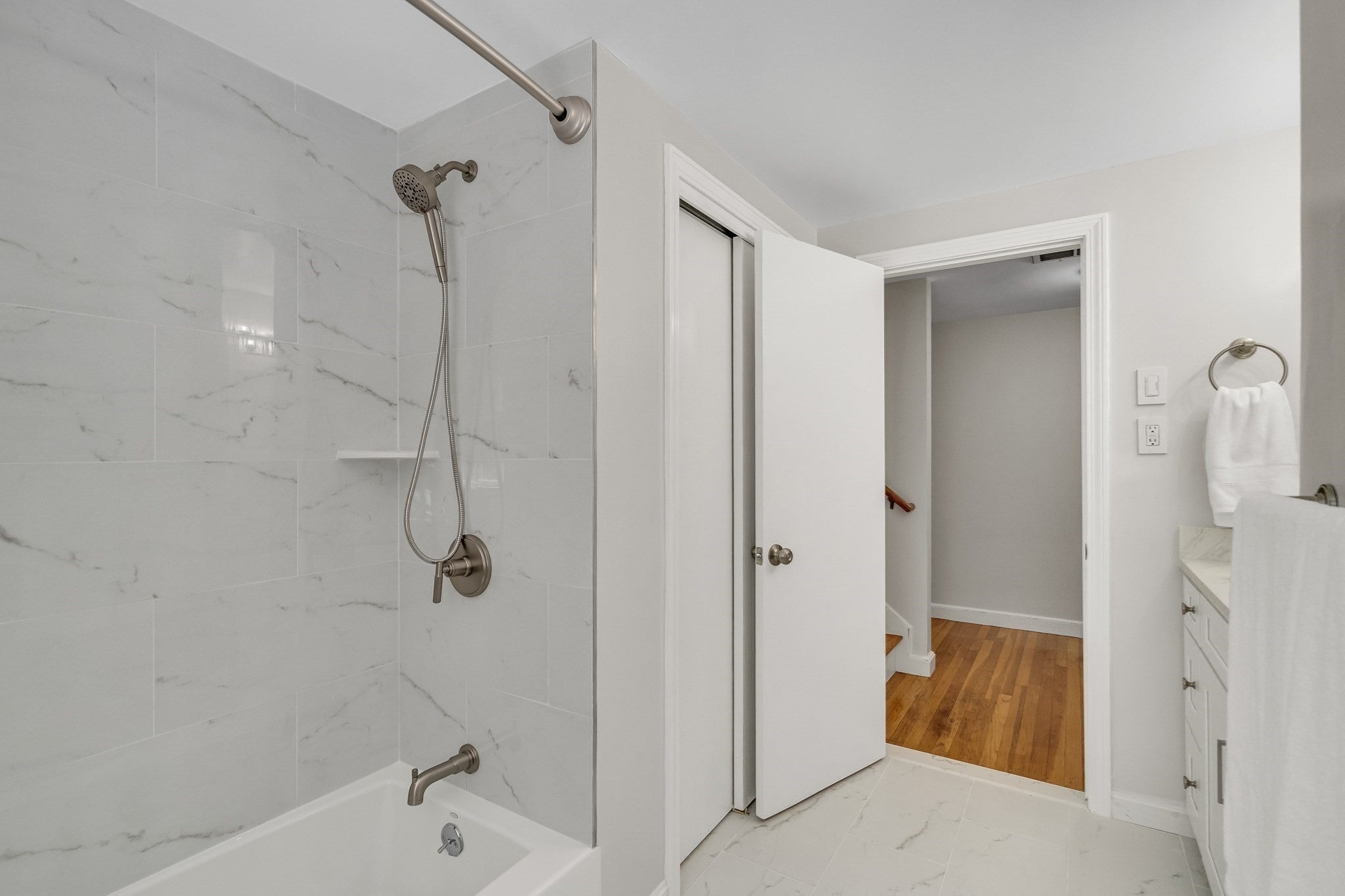 21 Wayland Hills Rd., RD, Wayland, MA Photo #28