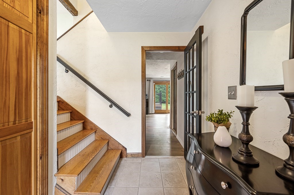7 Mayfield Road
