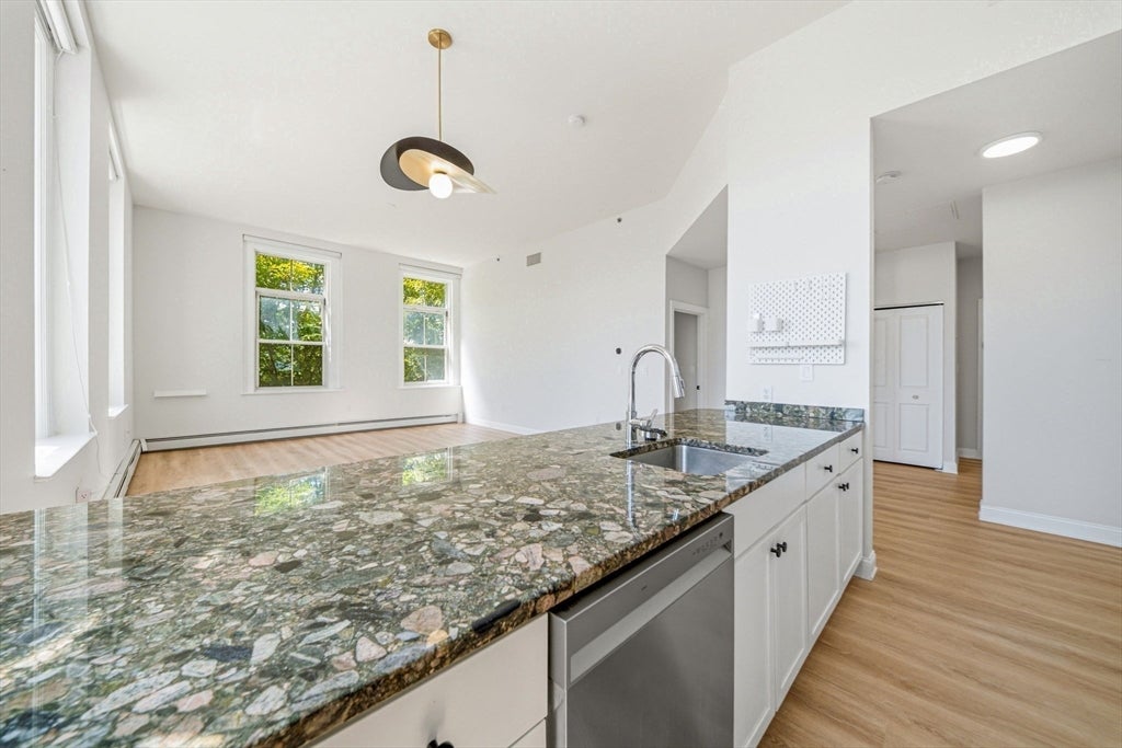 145 Glenwood Street #304, Malden, MA, 145 Glenwood Street #304, Malden, MA Photo #18