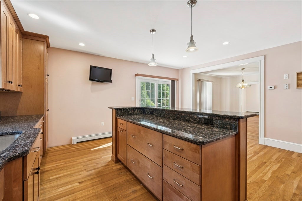 68 White Street, Weymouth, MA, 68 White Street, Weymouth, MA Photo #9