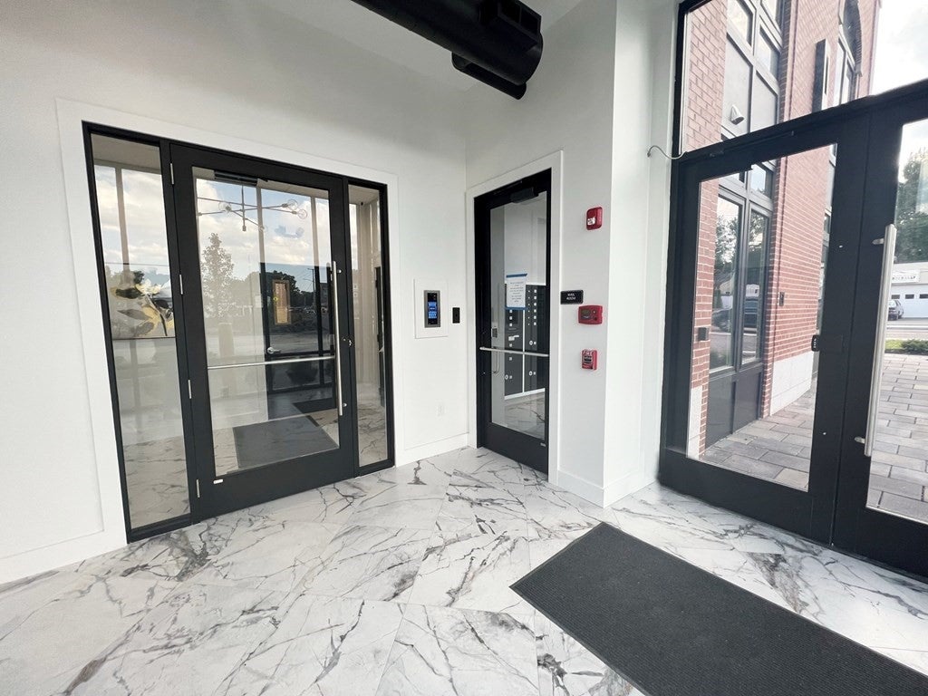 80 Bridge St #305, Dedham, MA, 80 Bridge St #305, Dedham, MA Photo #3