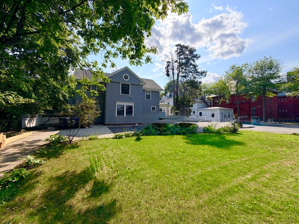 21 Maple Street